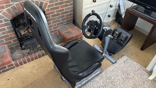 Playseat racing seat - seat, stand